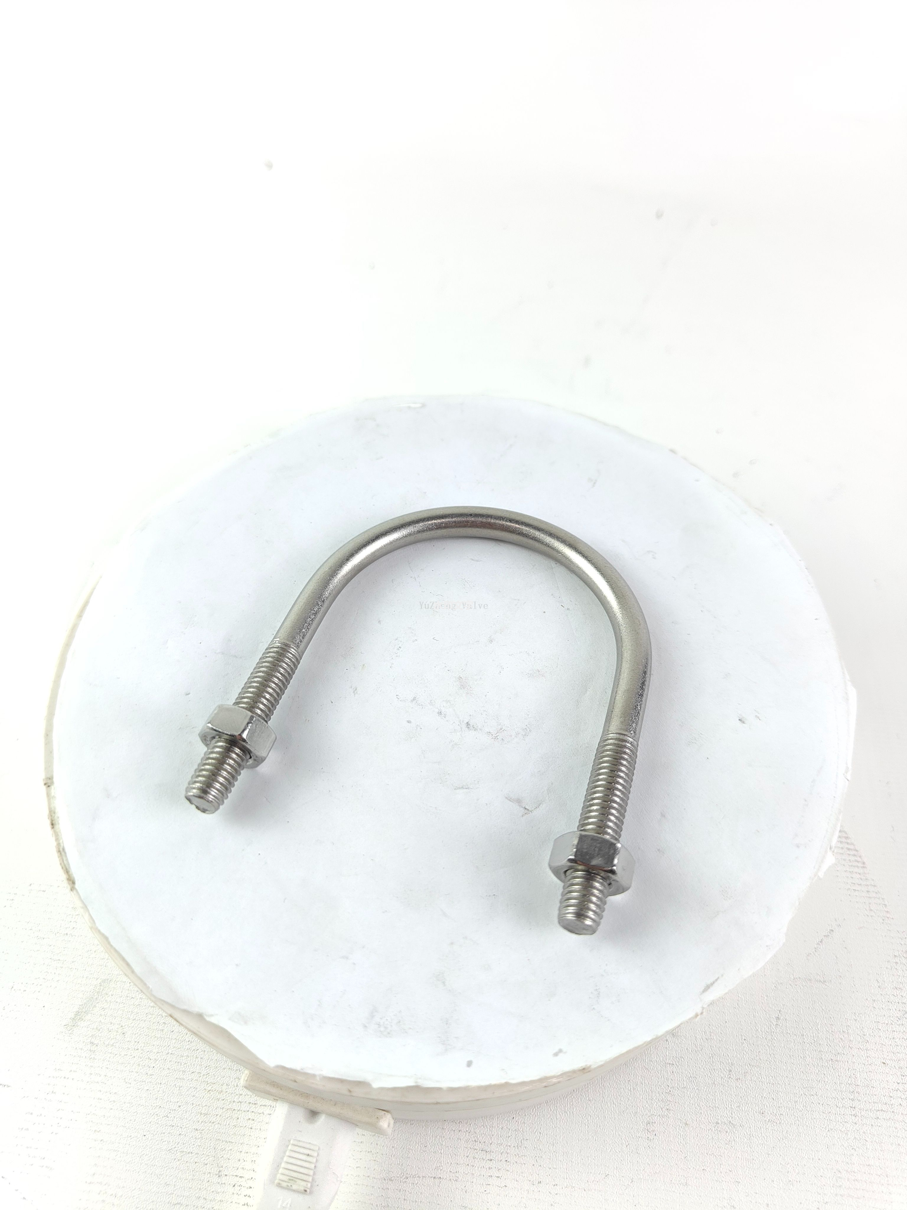 U-Bolts и орехи